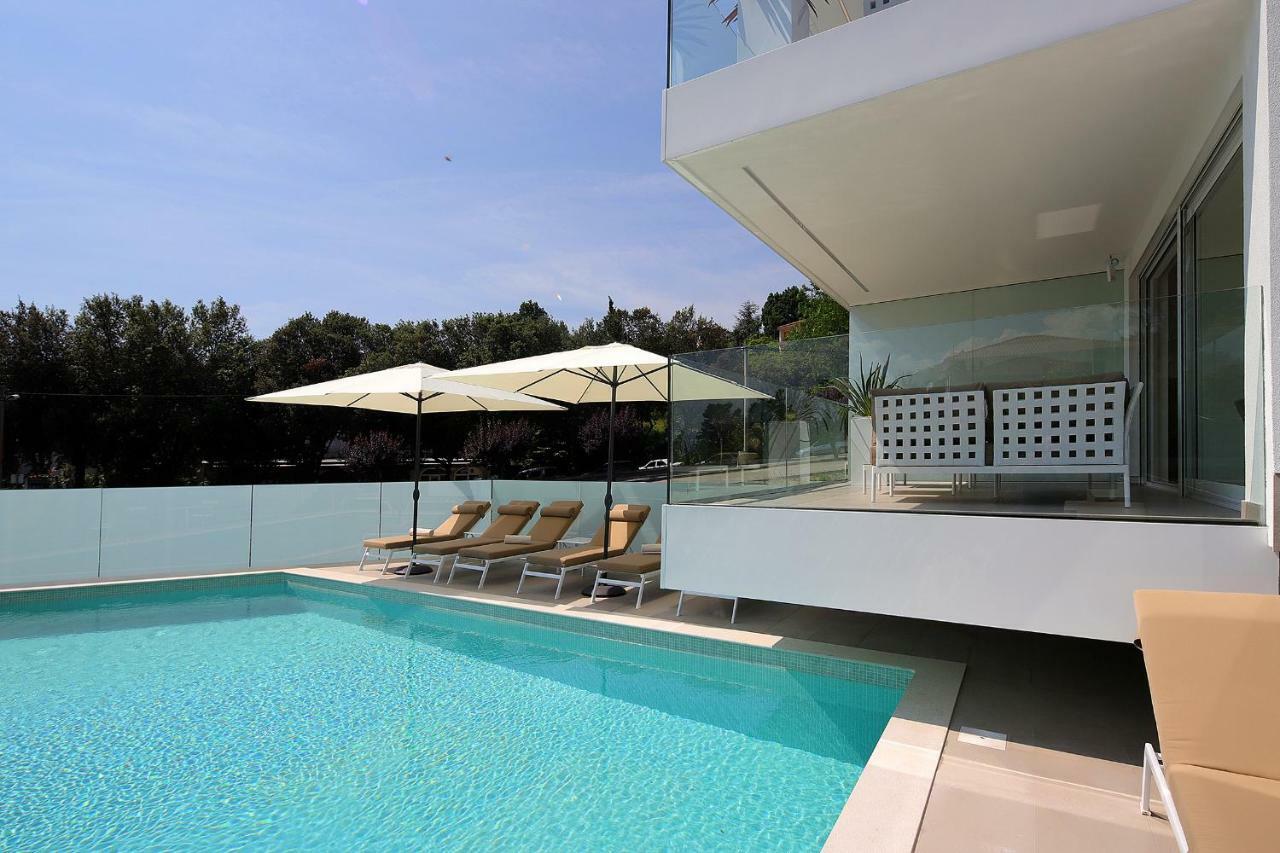 Stylish Apartment 100 M From The Beach Opatija Ngoại thất bức ảnh